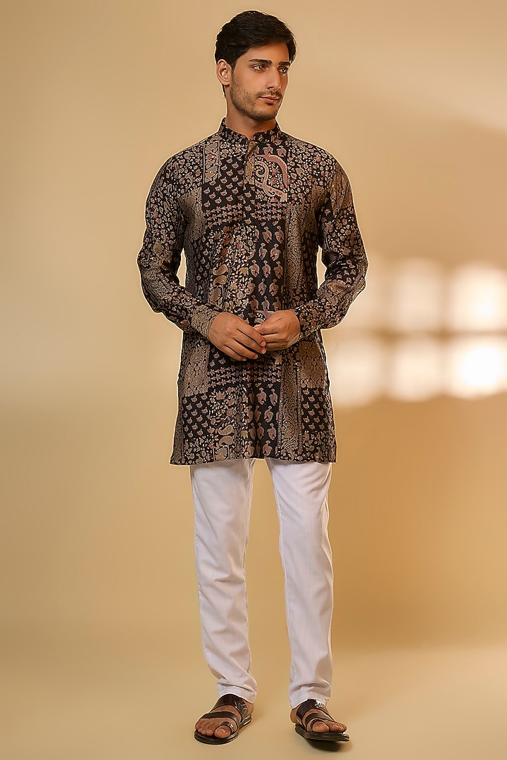Black & Gold Blended Silk Paisley Printed Kurta Set For Boys by Spring Break- Kids at Pernia's Pop Up Shop