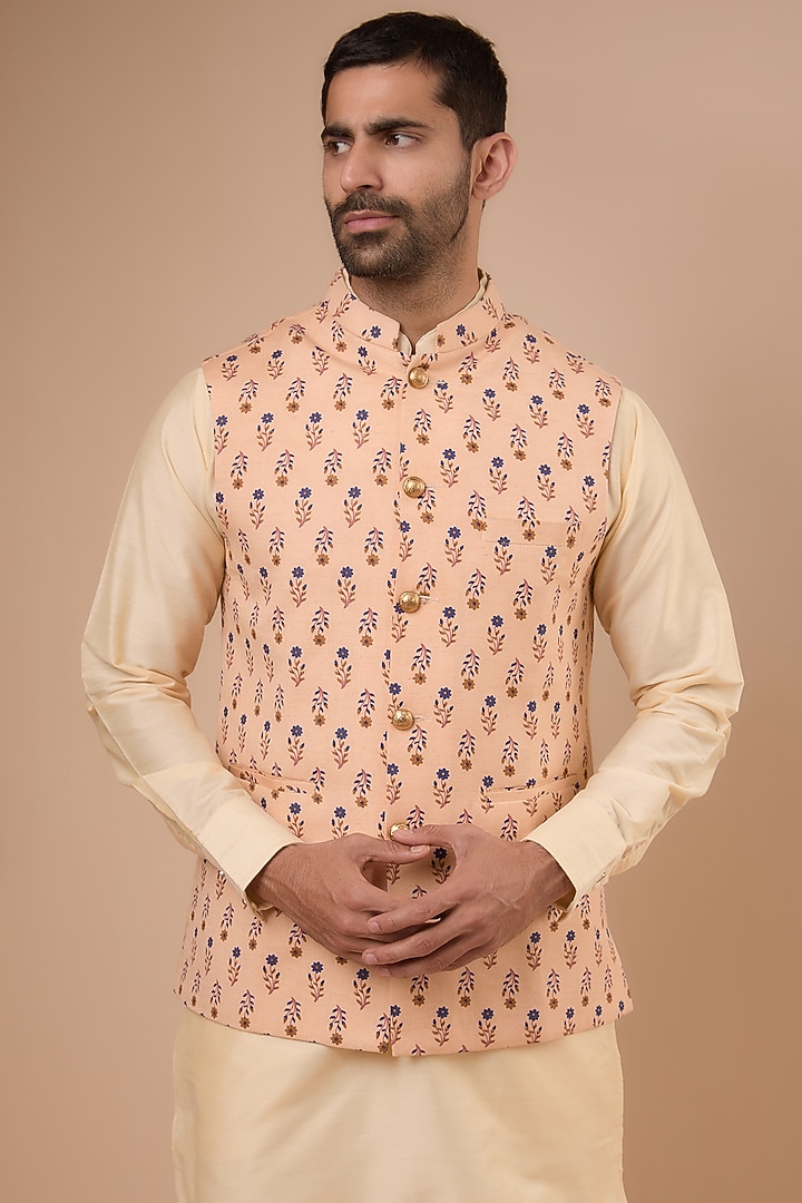 Peach Cotton Silk Printed Bundi Jacket Set by Spring Break Men at Pernia's Pop Up Shop
