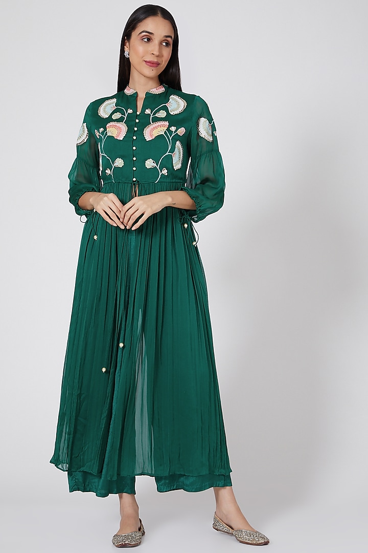 Emerald Green Embroidered Tunic Set by Seams Pret & Couture
