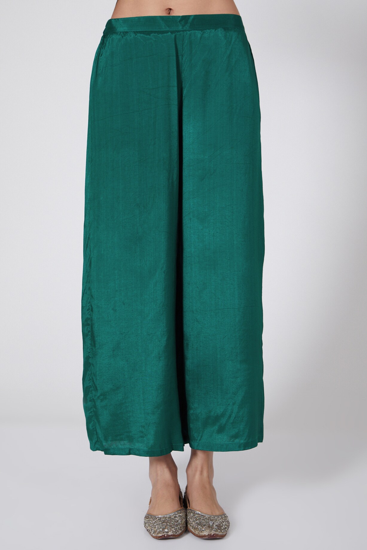 Green Flash Embroidered Tunic Set