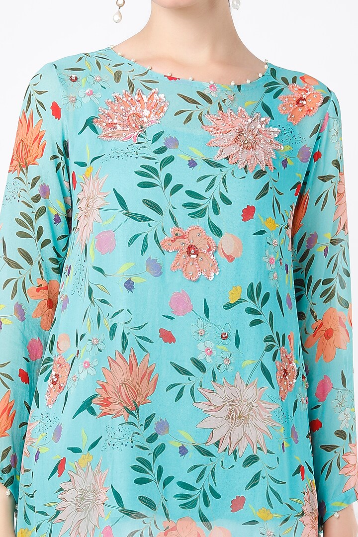 Turquoise Floral Printed Tunic by Seams Pret & Couture at Pernia's Pop Up Shop