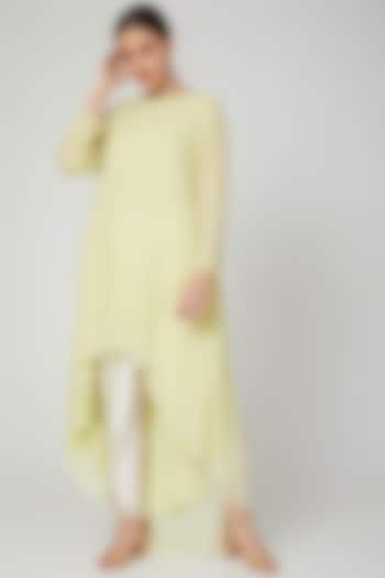 Lime Embroidered Kurta With Pants by Seams Pret & Couture at Pernia's Pop Up Shop