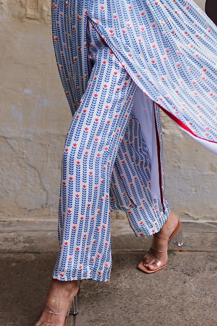 White & Blue Chinon Printed Kurta Set by Spring Diaries at Pernia's Pop Up Shop