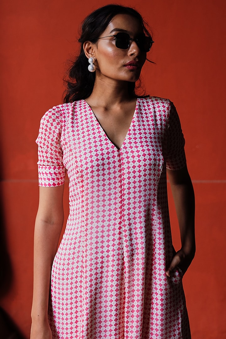 Off-White & Dull Red Chinon Printed Jumpsuit by Spring Diaries at Pernia's Pop Up Shop