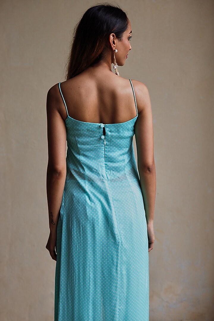 Sky Blue Chinon Kurta Set by Spring Diaries at Pernia's Pop Up Shop