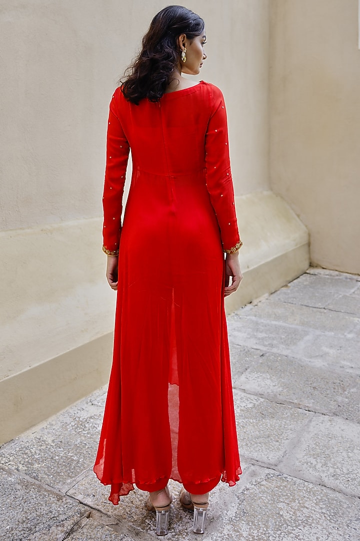 Bright Red Chinon Embroidered Kurta Set by Spring Diaries at Pernia's Pop Up Shop