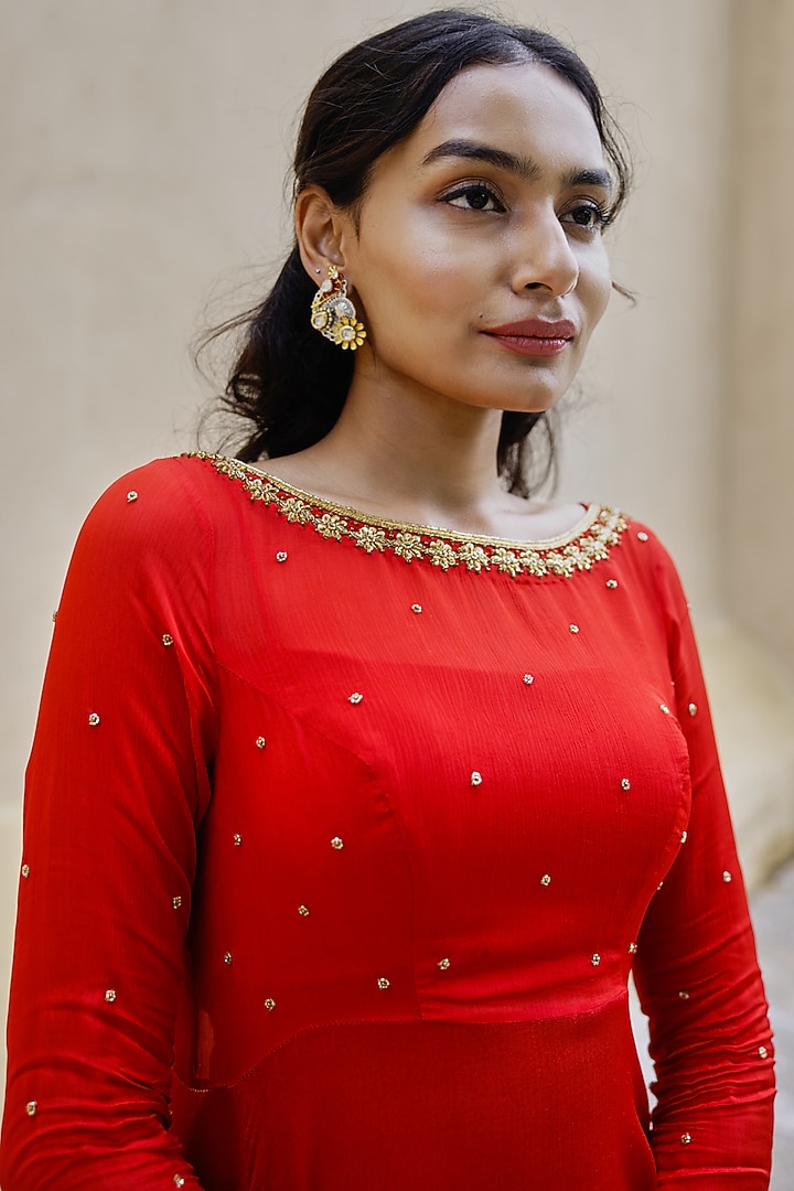 Bright Red Chinon Embroidered Kurta Set by Spring Diaries at Pernia's Pop Up Shop