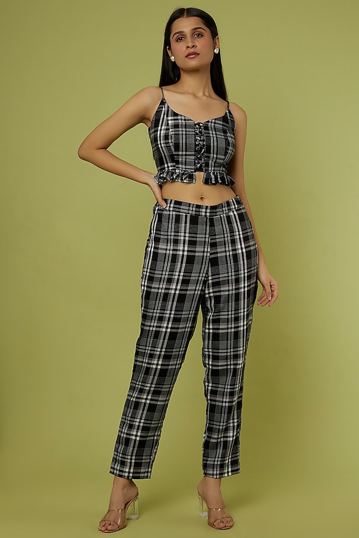 Black Checkered Co-Ord Set Design by Spring Diaries at Pernia's Pop Up Shop  2023