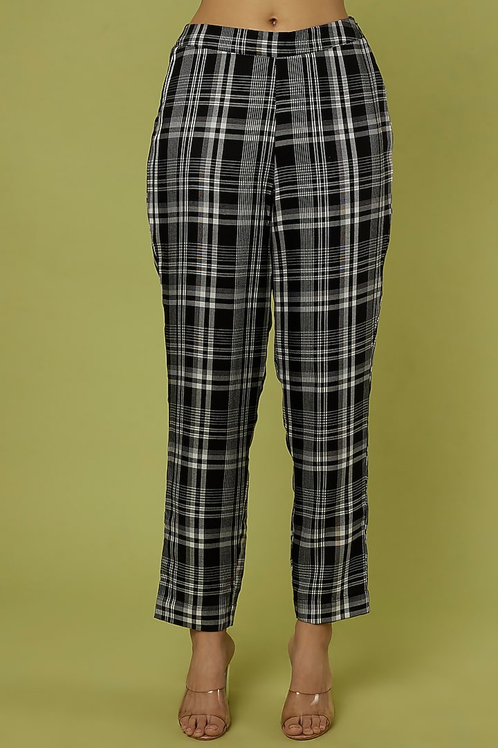 Black Checkered Co-Ord Set by Spring Diaries at Pernia's Pop Up Shop