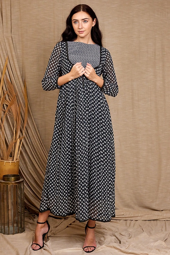 Black & White Printed Anarkali by Spring Diaries at Pernia's Pop Up Shop