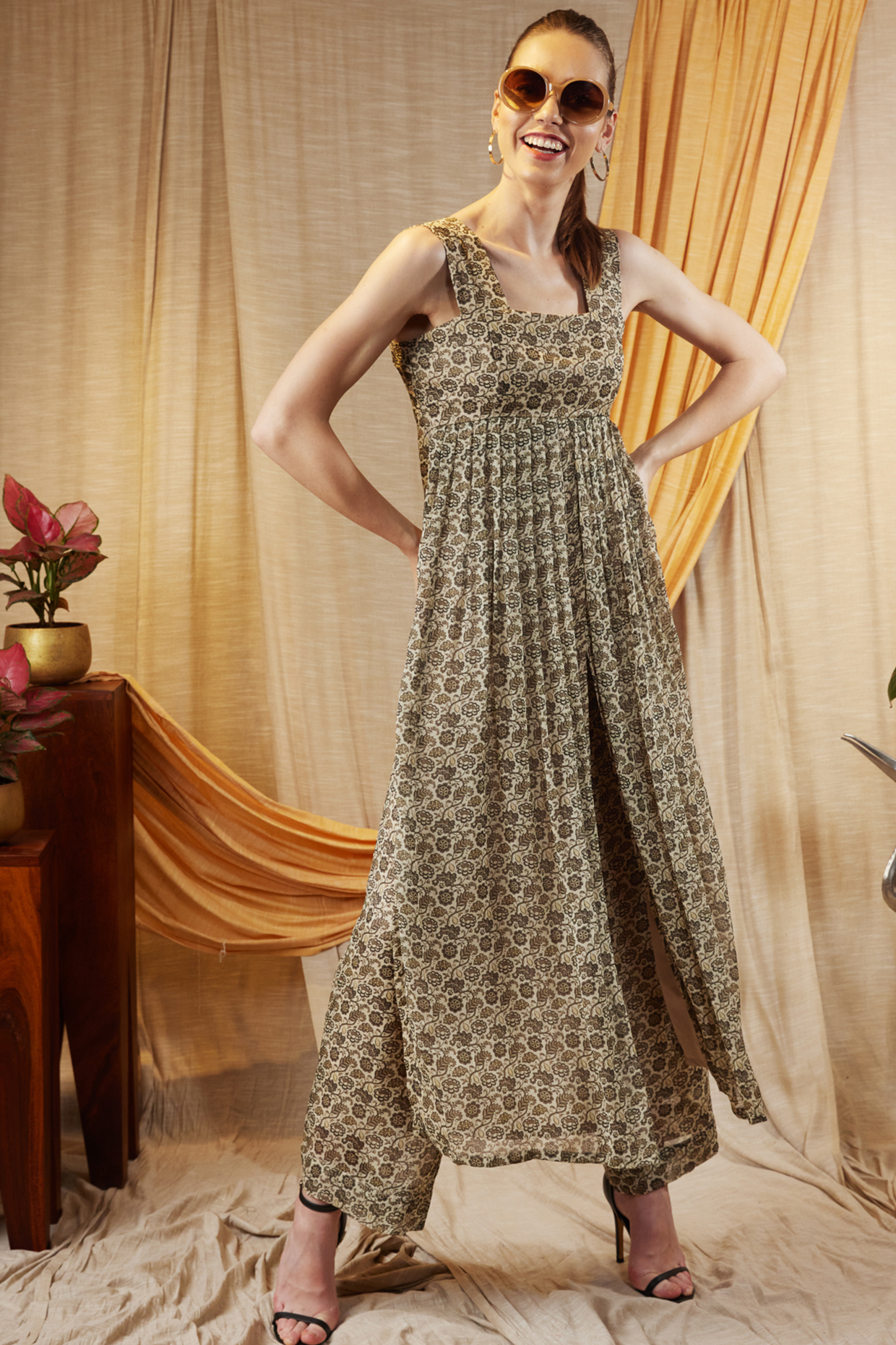 Cream & Olive Kurta Set by Spring Diaries at Pernia's Pop Up Shop
