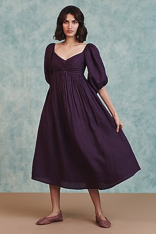 Plum Pure Line Twisted Midi Dress by Saphed