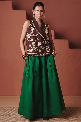 Green Pure Linen Pleated Flared Pants by Saphed
