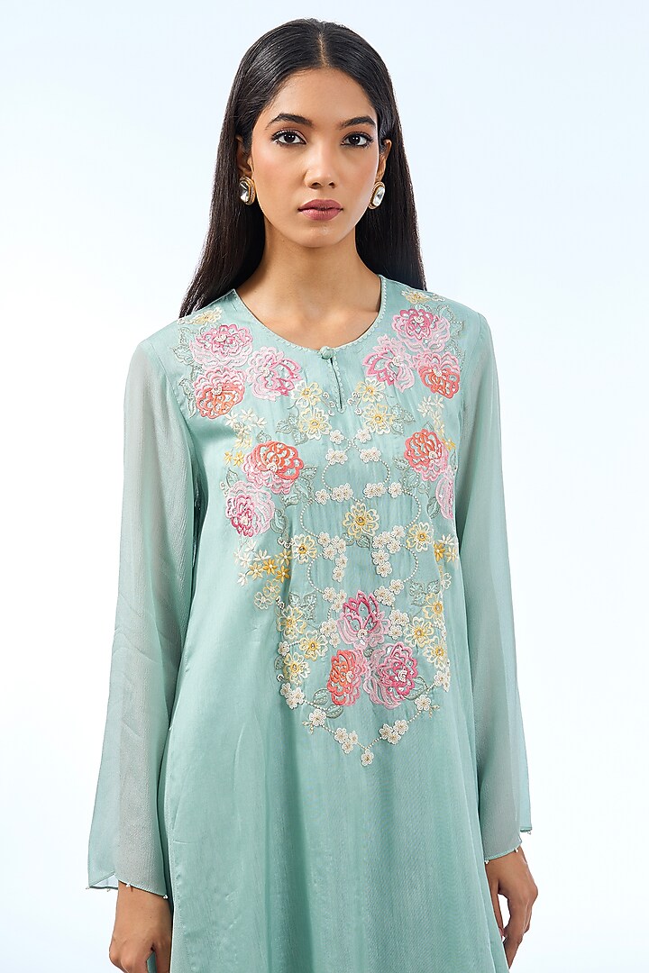 Dusky Blue Silk Kurta Set by Shilpa Karnavat at Pernia's Pop Up Shop