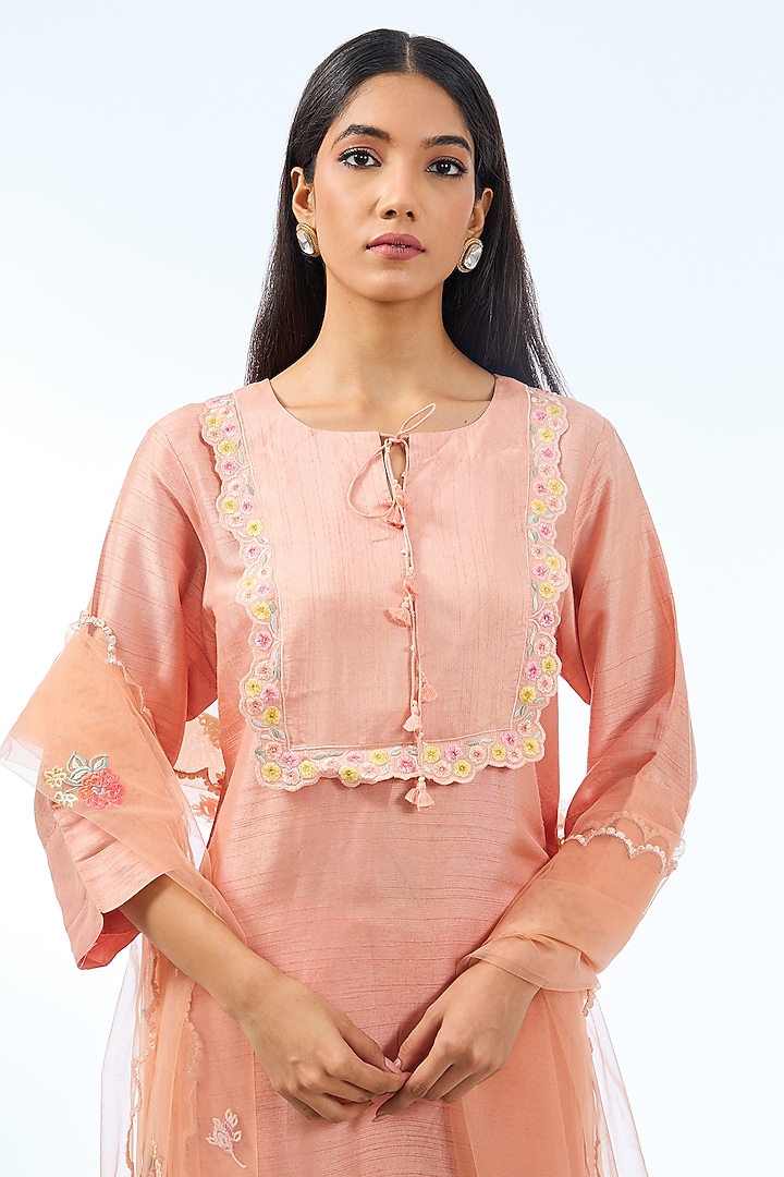 Peach Pink Silk Kurta Set by Shilpa Karnavat at Pernia's Pop Up Shop