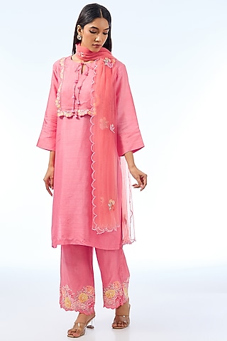 Pink Silk Kurta Set by Shilpa Karnavat