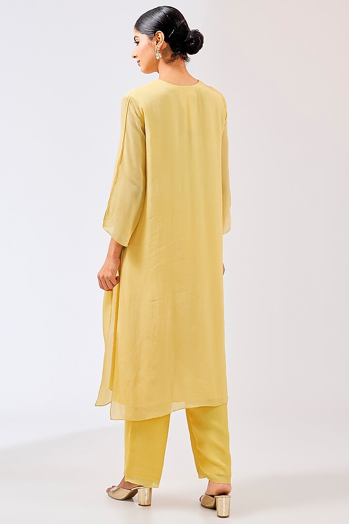 Dusky Yellow Chiffon Resham Embroidered Kurta Set by Shilpa Karnavat at Pernia's Pop Up Shop