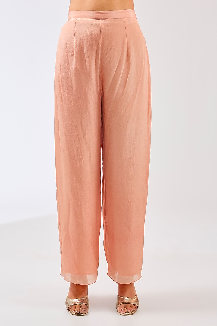 Peach-Pink Chiffon Resham Embroidered Kurta Set by Shilpa Karnavat at Pernia's Pop Up Shop