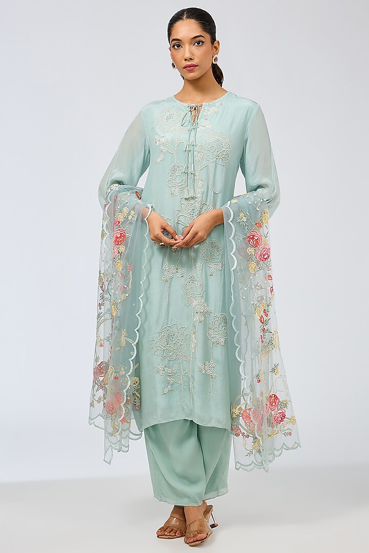 Dusky Blue Chiffon Kurta Set by Shilpa Karnavat at Pernia's Pop Up Shop