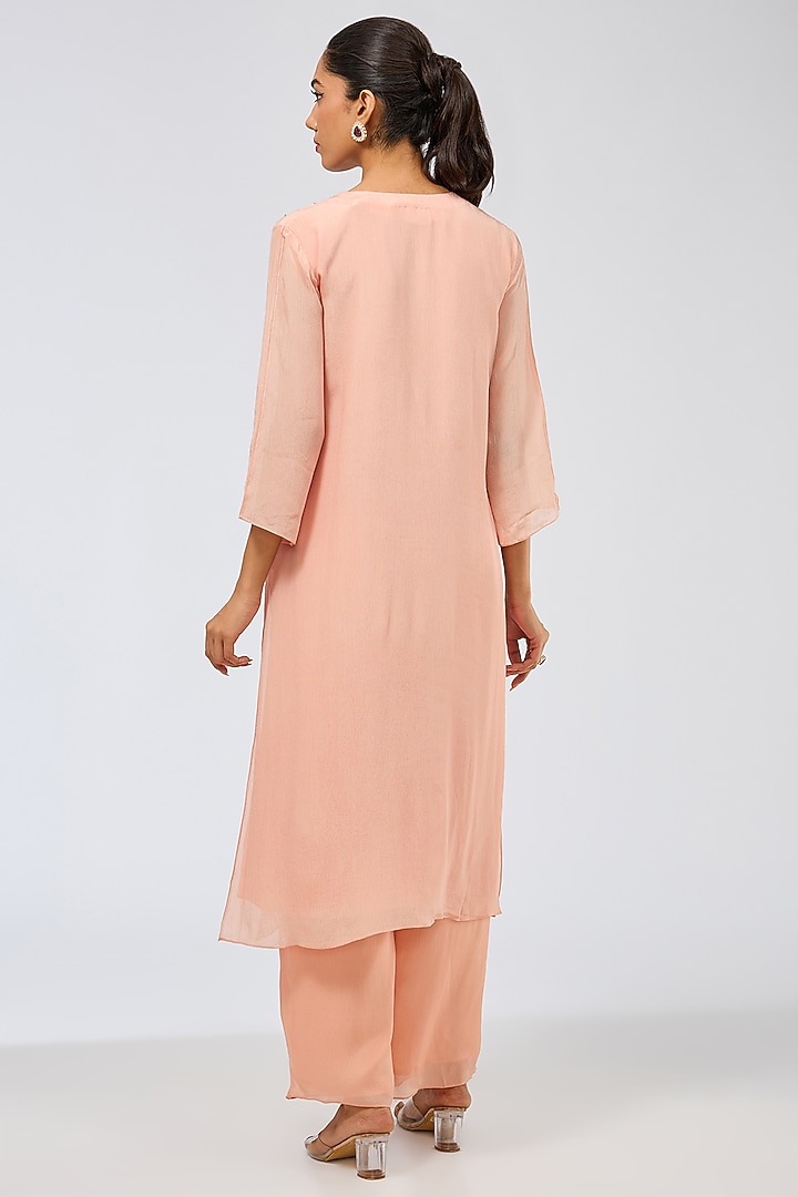 Peach Pink Chiffon Kurta Set by Shilpa Karnavat at Pernia's Pop Up Shop
