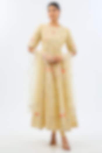 Light Yellow Silk Chanderi Gota & Resham Embroidered Anarkali Set by Shilpa Karnavat at Pernia's Pop Up Shop