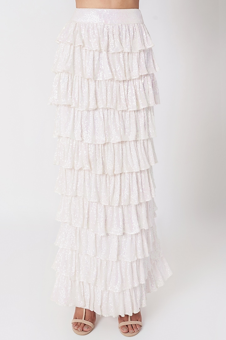 White Embroidered Wedding Lehenga Set by SImply Simone at Pernia's Pop Up Shop