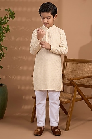 Ivory Blended Silk Embroidered Kurta Set For Boys by Spring Break- Kids