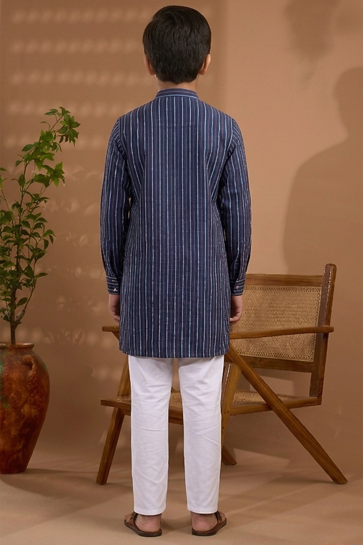 Blue Cotton Stripe Printed Kurta For Boys by Spring Break- Kids at Pernia's Pop Up Shop