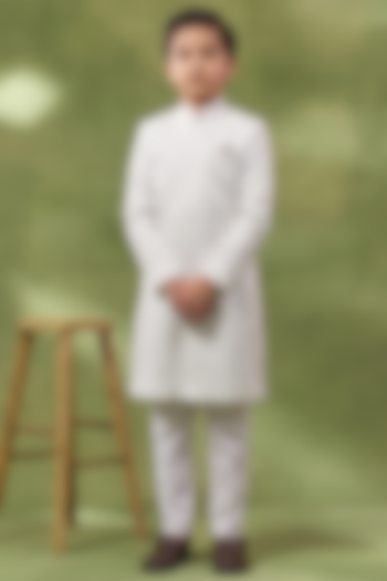 White Cotton Silk Embroidered Sherwani Set For Boys by Spring Break- Kids at Pernia's Pop Up Shop