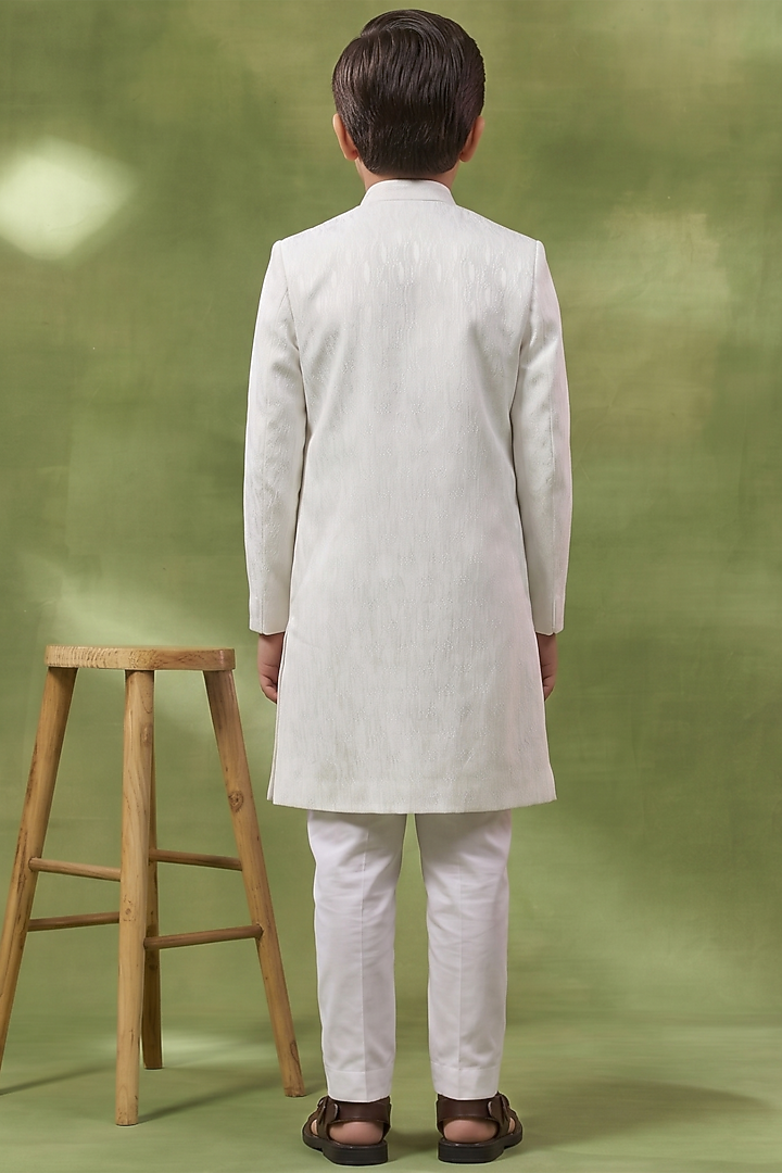 White Cotton Silk Embroidered Sherwani Set For Boys by Spring Break- Kids at Pernia's Pop Up Shop