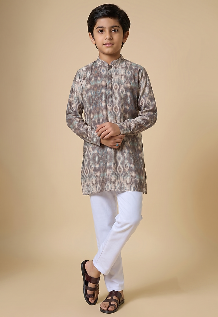 Grey Blended Silk Digital Printed Kurta Set For Boys by Spring Break- Kids at Pernia's Pop Up Shop