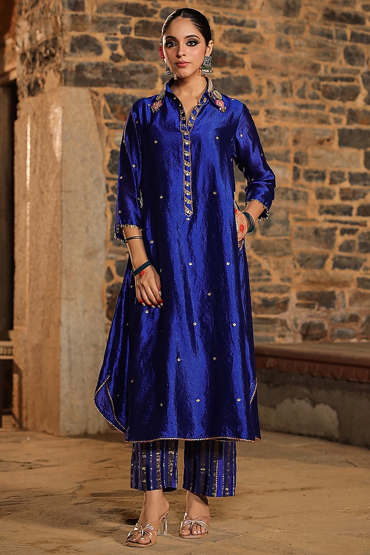 Blue Pure Banarasi Spun Silk Resham Embroidered Kurta Set by Niti Bothra at Pernia's Pop Up Shop