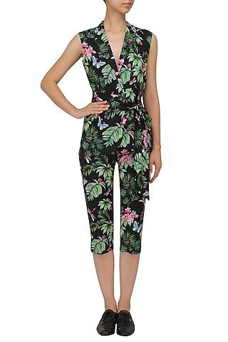 Black Floral Printed Jacket and Capri Pants Set by Sonam Parmar