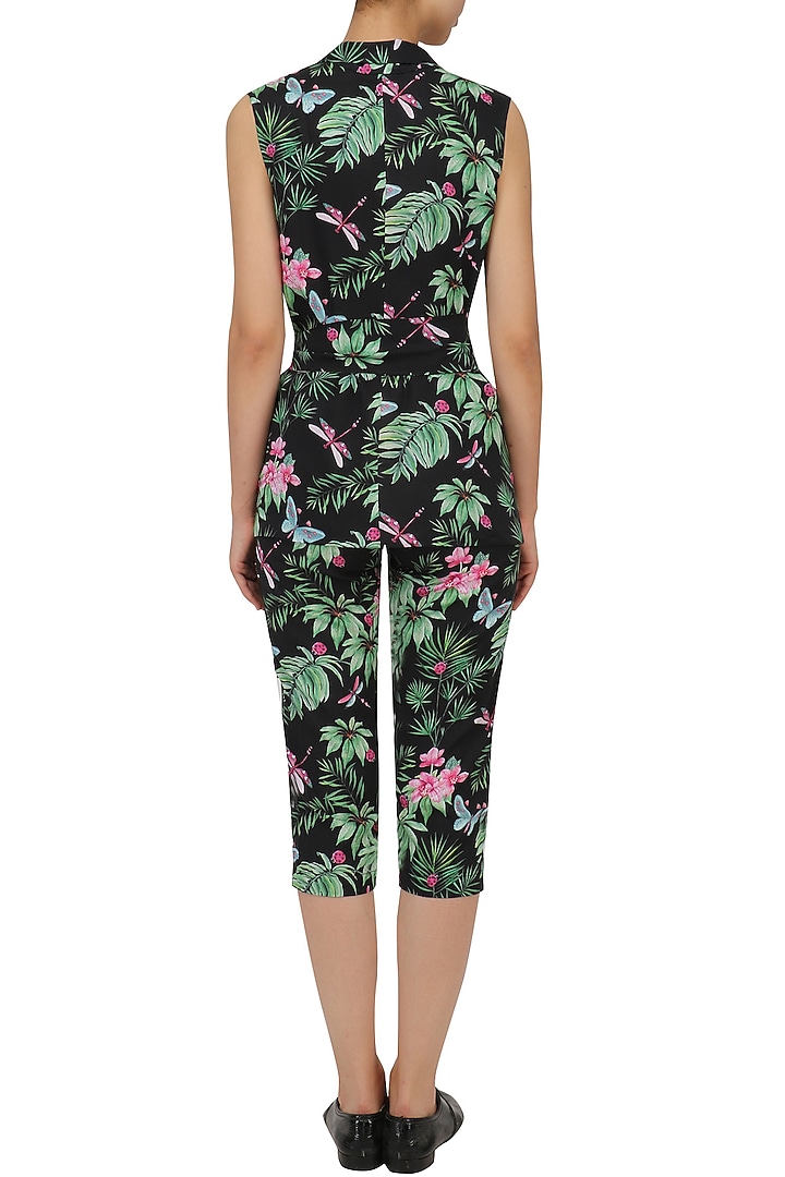 Black floral printed jacket and capri pants set available only at Pernia's Pop Up Shop.