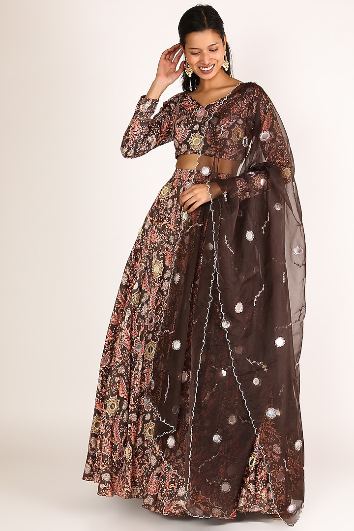 Brown Printed Lehenga Set by Shreya Agarwal at Pernia's Pop Up Shop