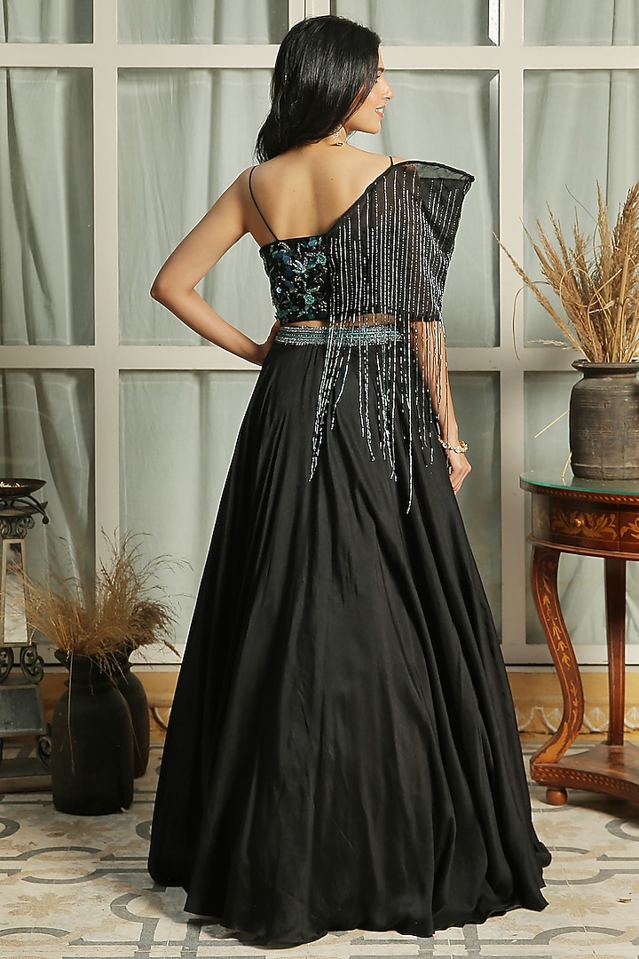 Black Hand Embroidered Wedding Lehenga Set by Shreya Agarwal at Pernia's Pop Up Shop