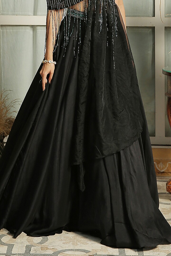 Black Hand Embroidered Wedding Lehenga Set by Shreya Agarwal at Pernia's Pop Up Shop
