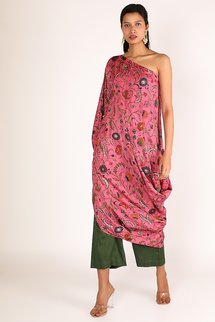 Fuchsia Floral Printed Kurta With Pants For Girls by Shreya Agarwal - Kids