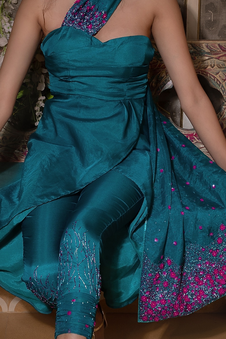 Teal Blue Embroidered Draped Kurta Set For Girls by Shreya Agarwal - Kids at Pernia's Pop Up Shop
