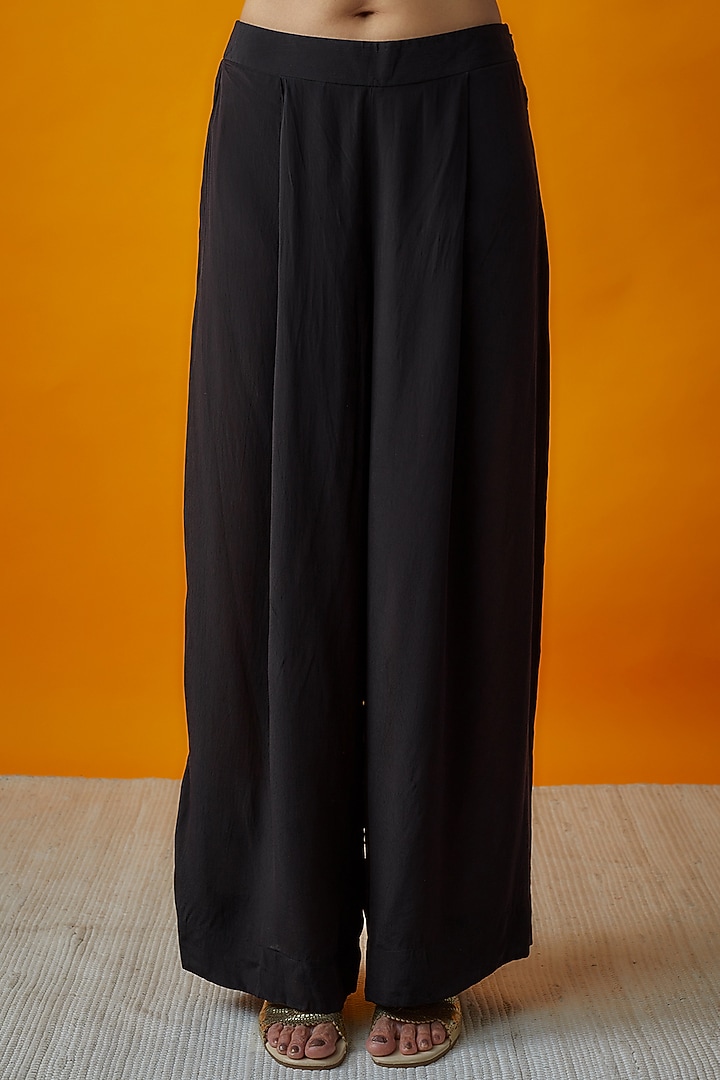 Black Crepe Co-Ord Set by Radical at Pernia's Pop Up Shop