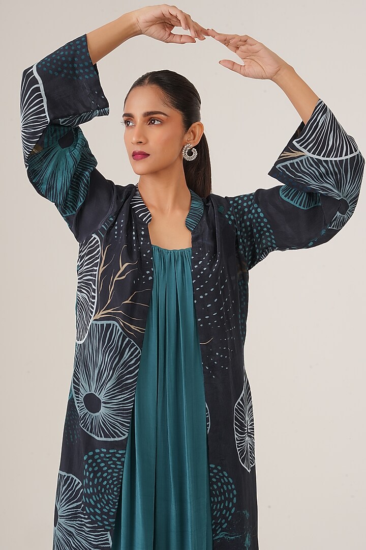 Blue Natural Crepe Abstract Printed Jacket Vacation Dress by Shristi Chetani at Pernia's Pop Up Shop