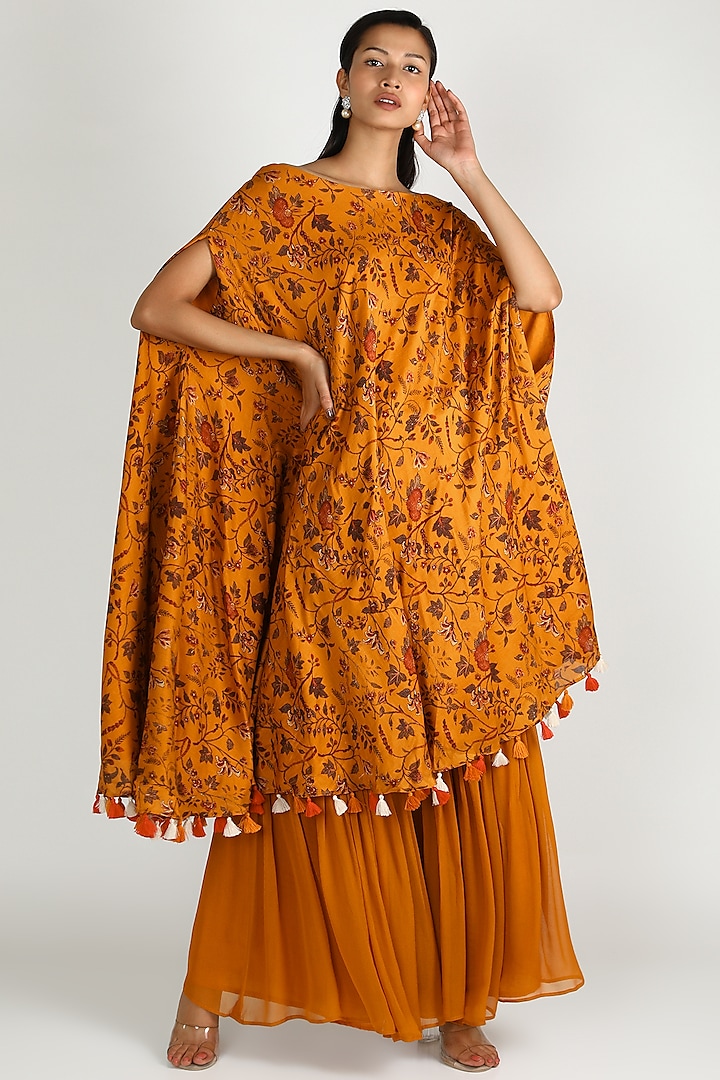 Mustard Printed Kaftan & Pants Design by Shristi Chetani at Pernia's ...