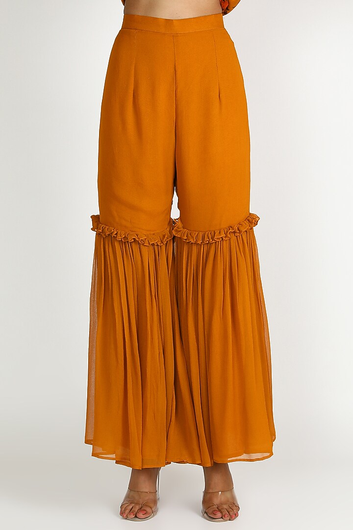 Mustard Printed Kaftan & Pants by Shristi Chetani at Pernia's Pop Up Shop