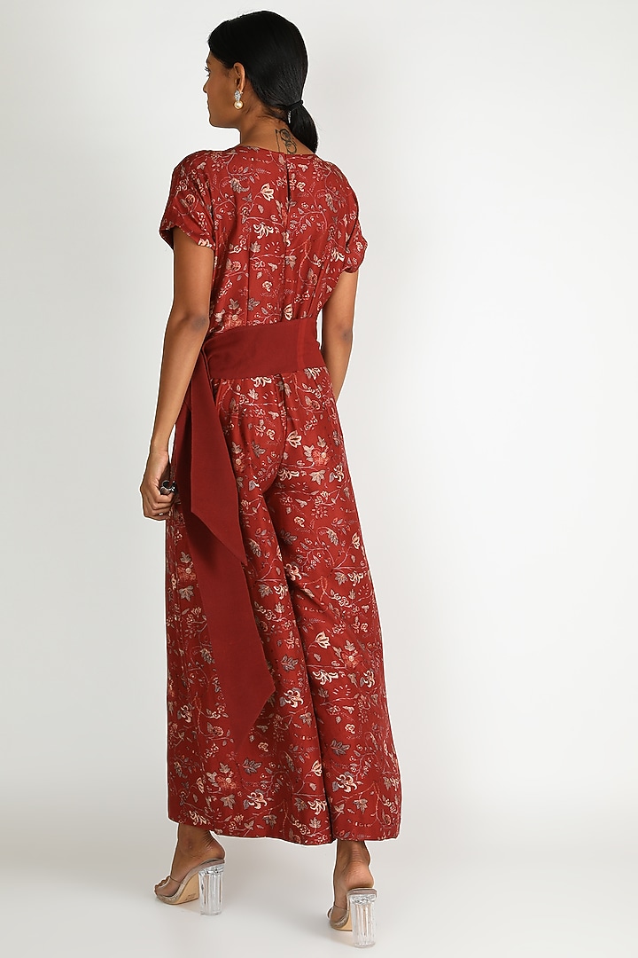 Red Printed Jumpsuit With Belt by Shristi Chetani at Pernia's Pop Up Shop