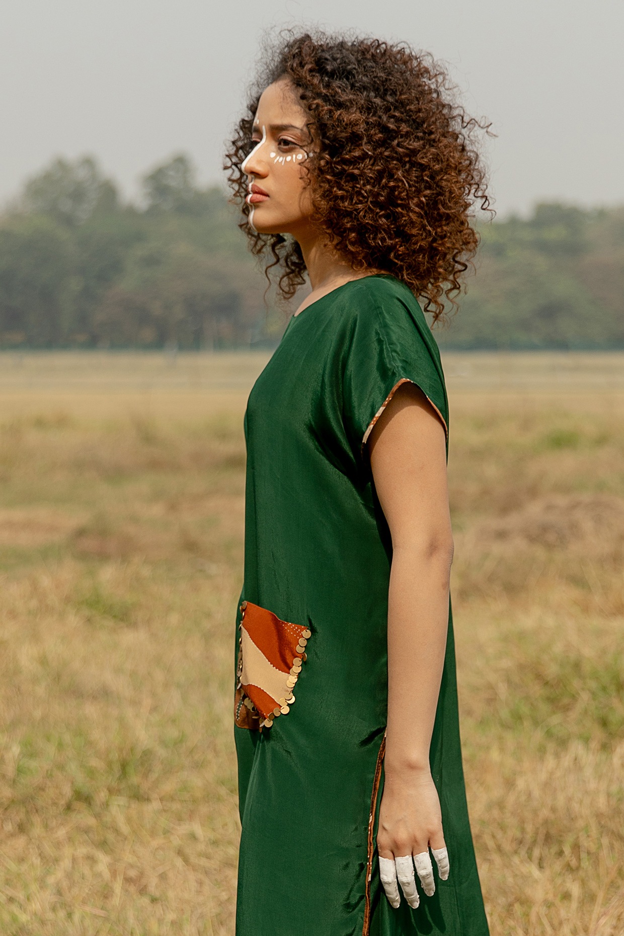 Green Crepe Boxy Dress by Shristi Chetani at Pernia s Pop Up Shop 2024