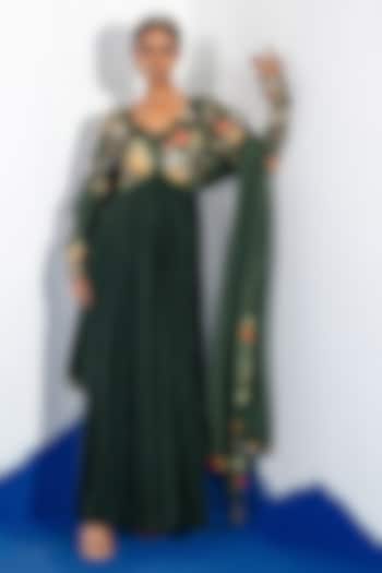 Green Natural Crepe Embroidered Wedding Anarkali Set by Shristi Chetani at Pernia's Pop Up Shop