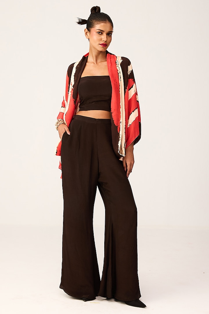 Bronze Crepe Digital Printed Cape Set by Shristi Chetani at Pernia's Pop Up Shop