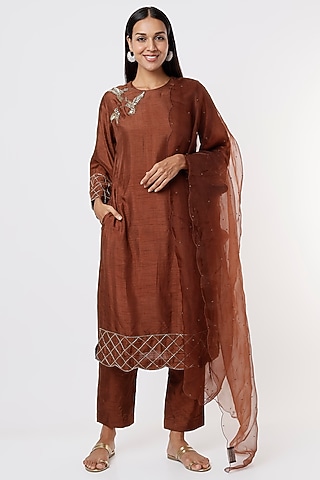 Brown Embroidered Kurta Set by Shristi Chetani