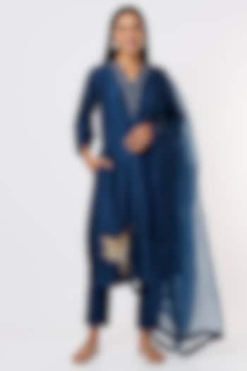 Cobalt Blue Dola Silk Kurta Set by Shristi Chetani at Pernia's Pop Up Shop