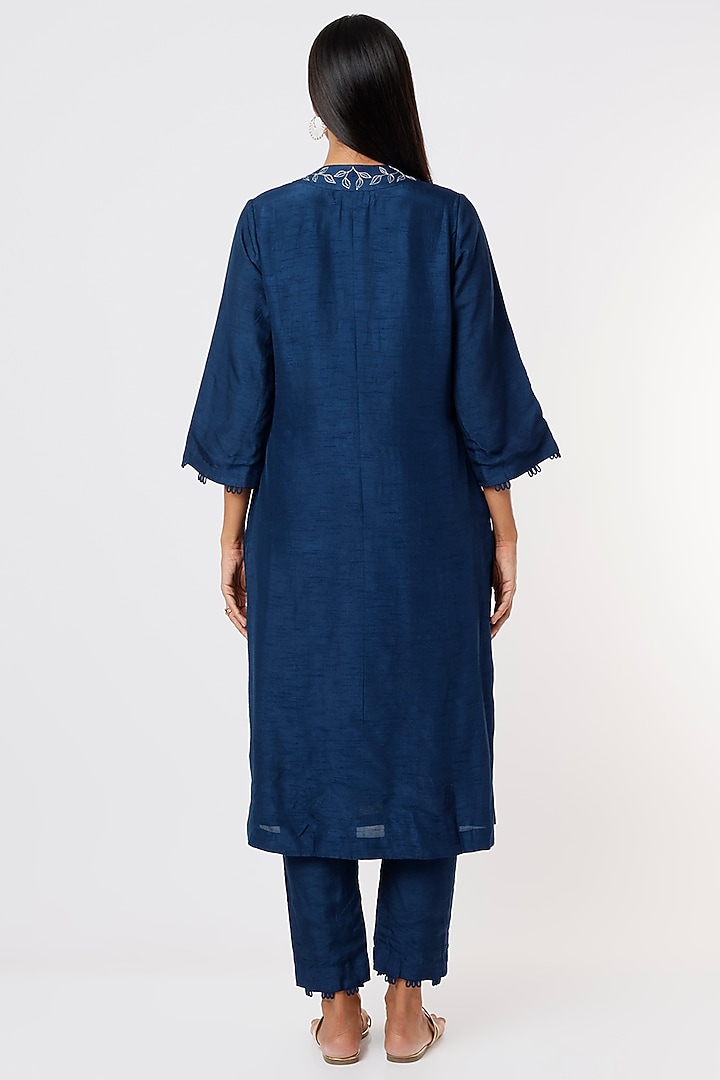 Cobalt Blue Dola Silk Kurta Set by Shristi Chetani at Pernia's Pop Up Shop